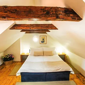  Apartament U Zlate Podkovy - At The Golden Horseshoe Czechy