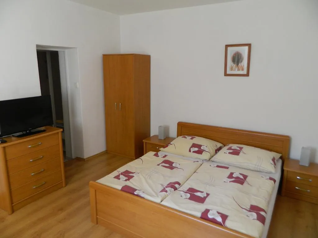 Homestay Privat Fedoriska Holiday home Spindleruv Mlyn
